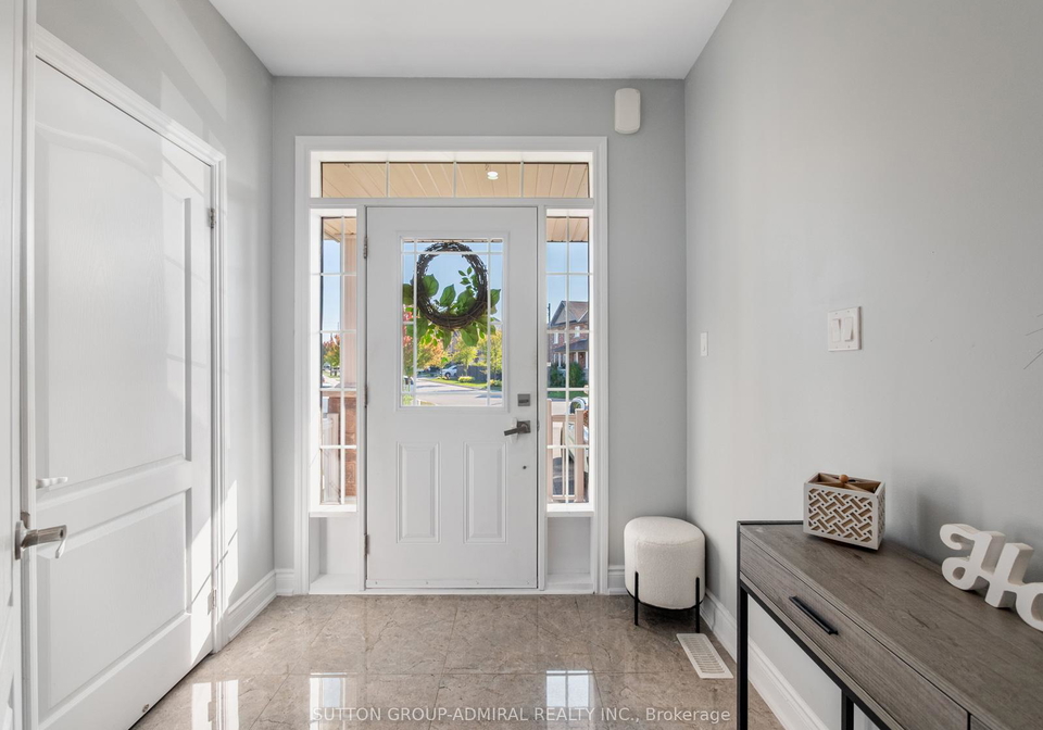 186-romanelli-crescent-bradford-west-gwillimbury-ontario-n12452181