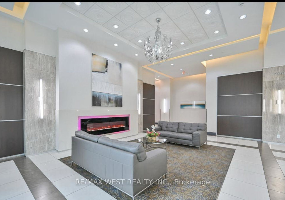 7161-yonge-street-markham-ontario-n12452484