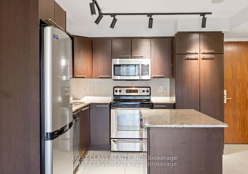 37-galleria-parkway-markham-ontario-n12452518
