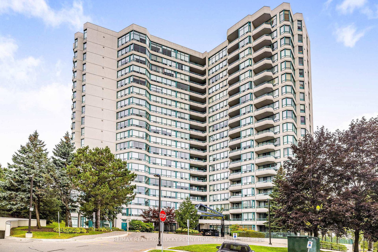 7250-yonge-street-vaughan-ontario-n12452618