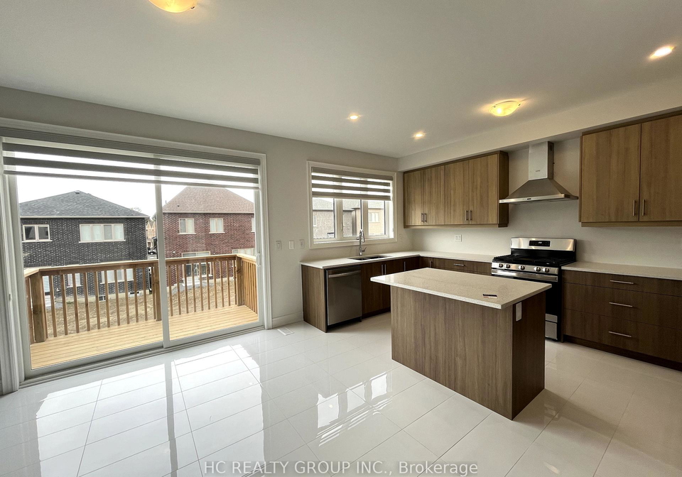 117-silk-twist-drive-east-gwillimbury-ontario-n12453344