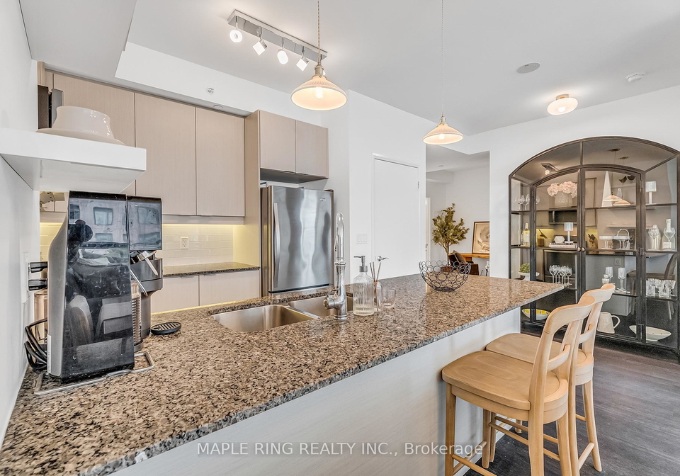 2910-highway-7-vaughan-ontario-n12454090