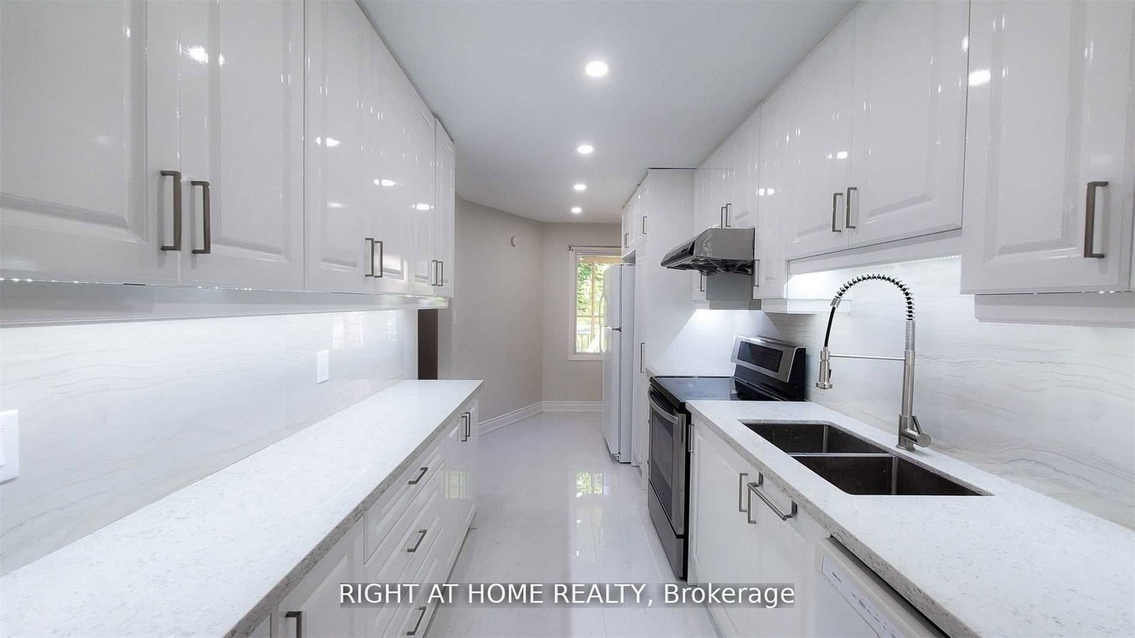 28-baywood-court-markham-ontario-n12454314