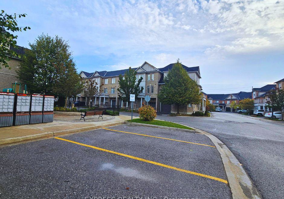 104-prince-charles-way-markham-ontario-n12454412