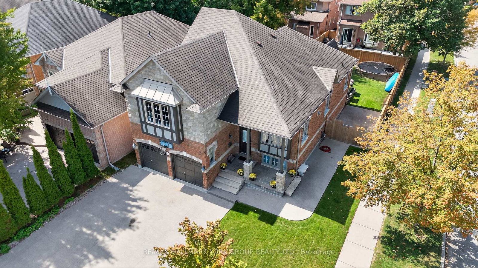 2-hadley-court-aurora-ontario-n12456899