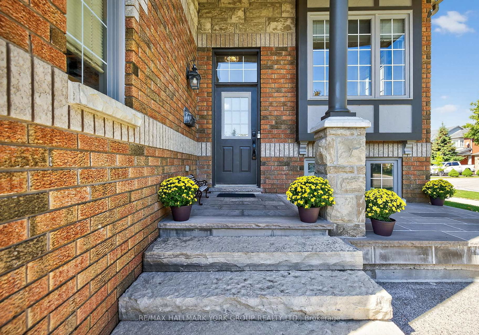 2-hadley-court-aurora-ontario-n12456899