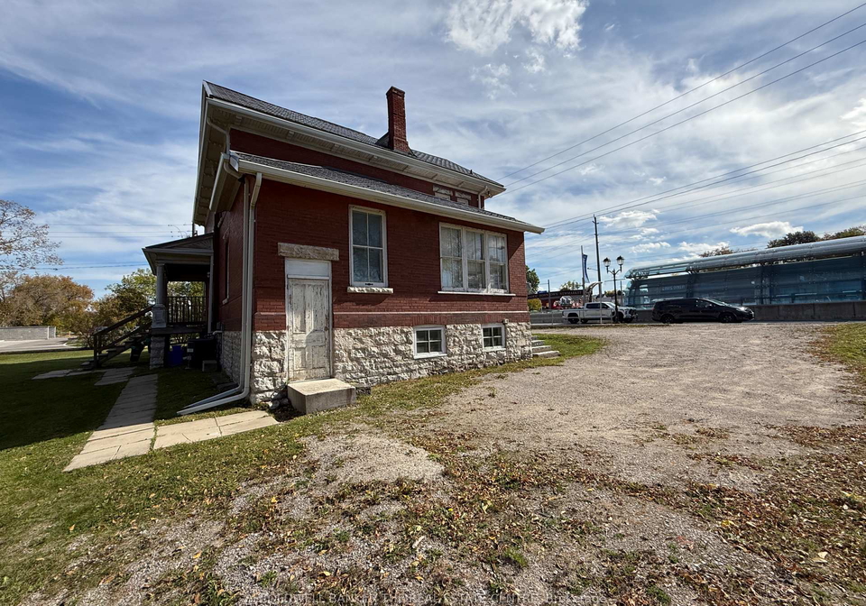 415-davis-drive-newmarket-ontario-n12457149