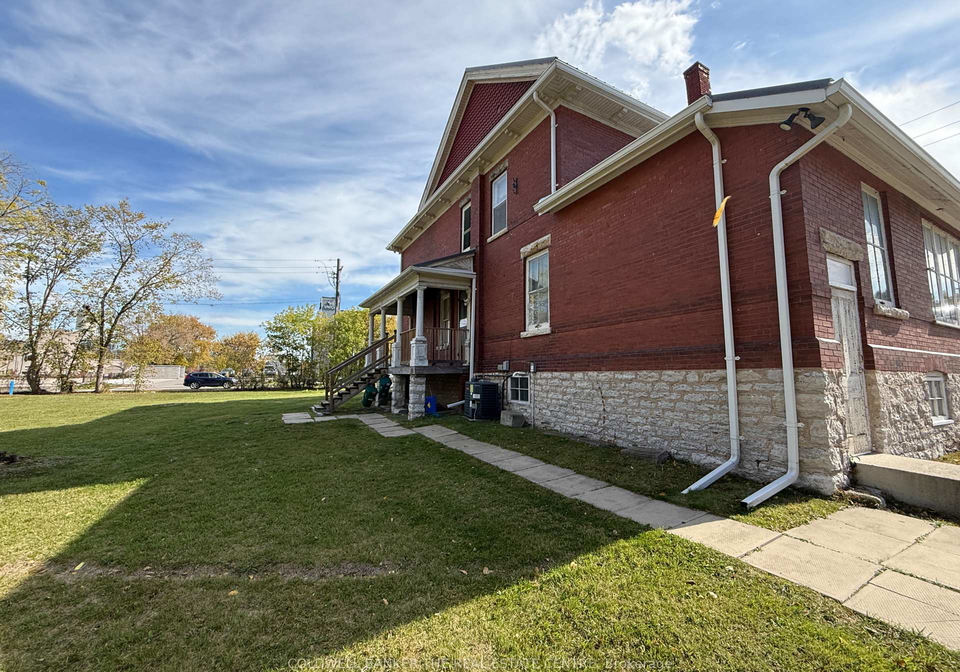 415-davis-drive-newmarket-ontario-n12457149
