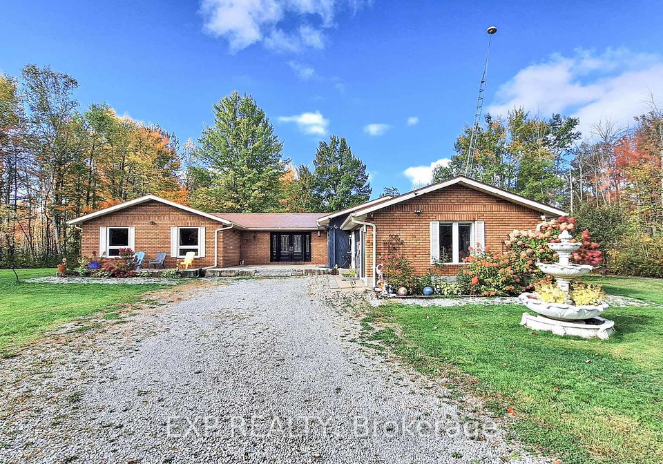24762-weirs-side-road-georgina-ontario-n12457198