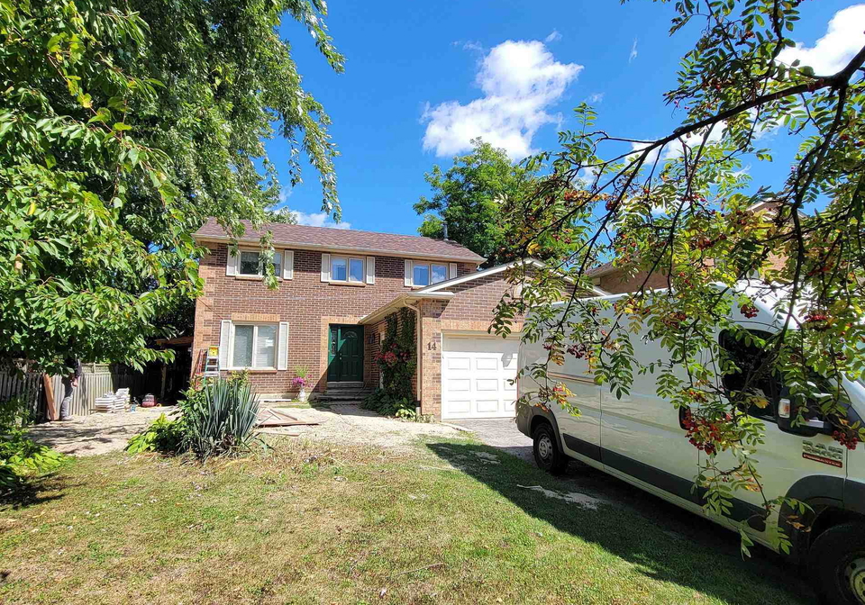 14-eves-court-newmarket-ontario-n12457276