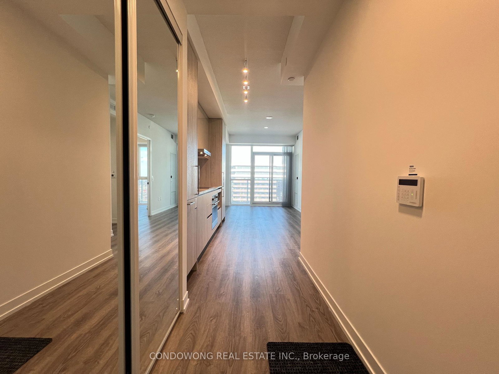 195-commerce-street-vaughan-ontario-n12457659