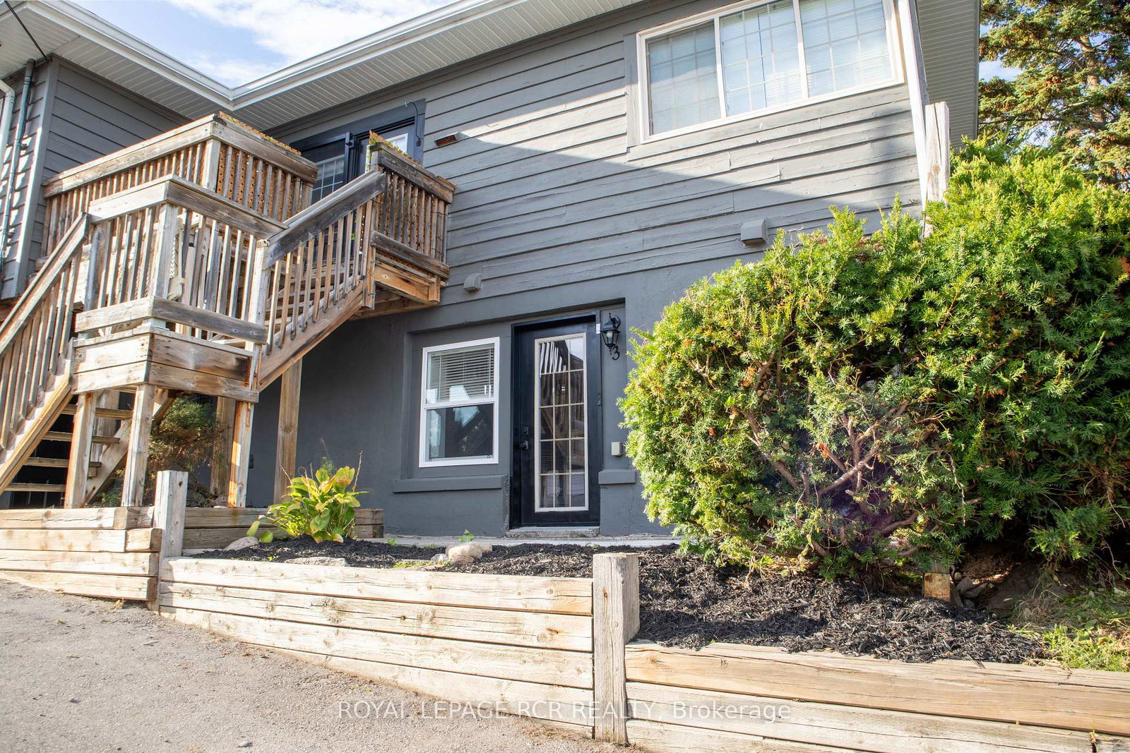 22-centre-street-bradford-west-gwillimbury-ontario-n12458023