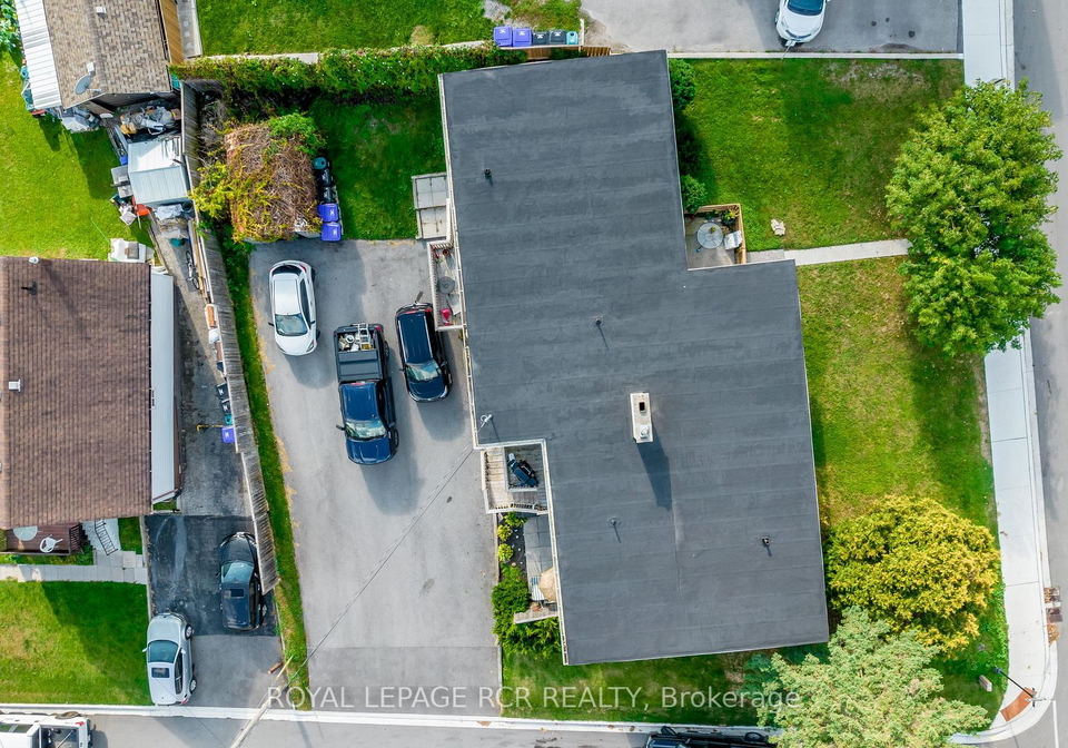 22-centre-street-bradford-west-gwillimbury-ontario-n12458023