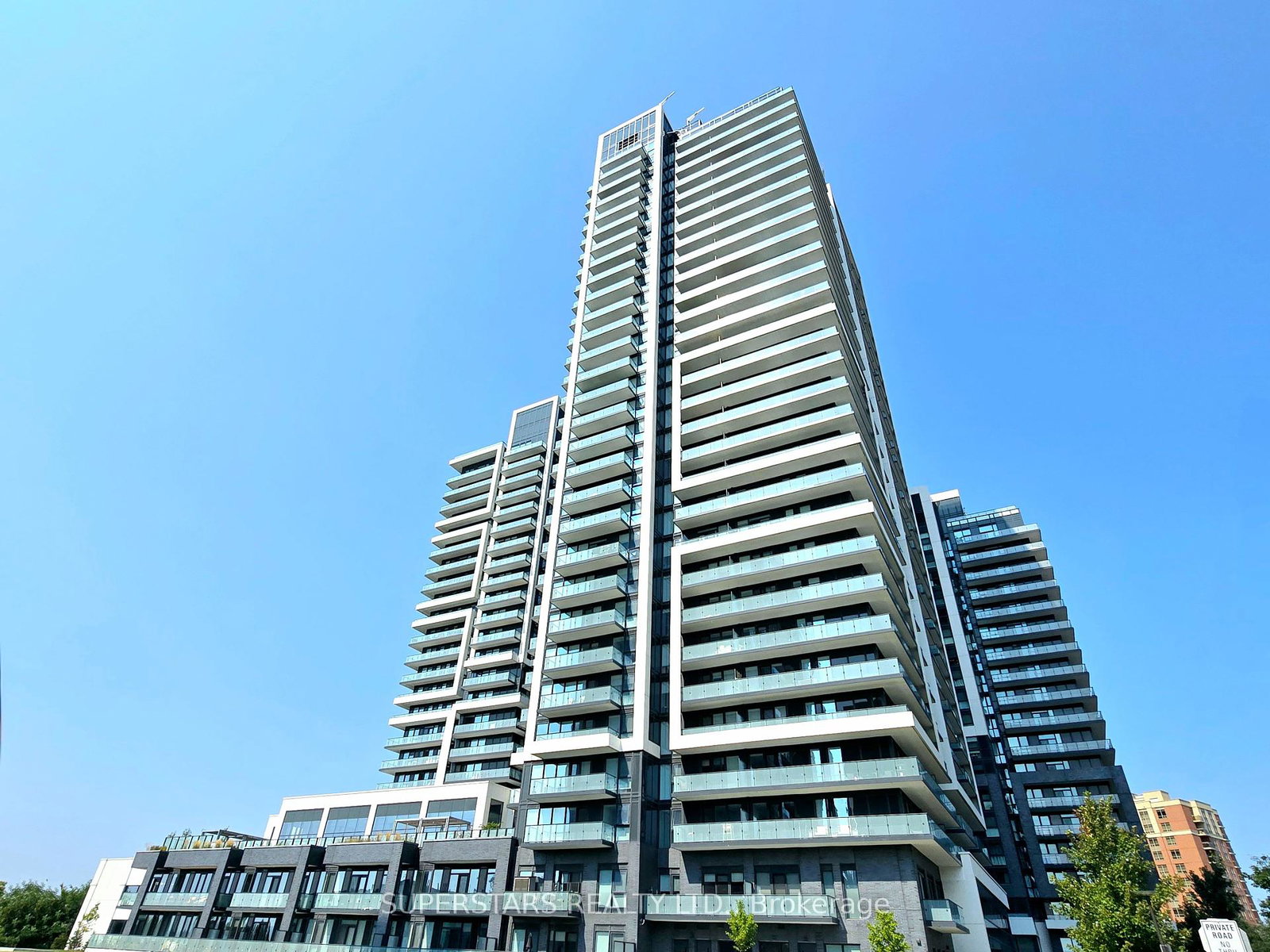 105-oneida-crescent-richmond-hill-ontario-n12458634