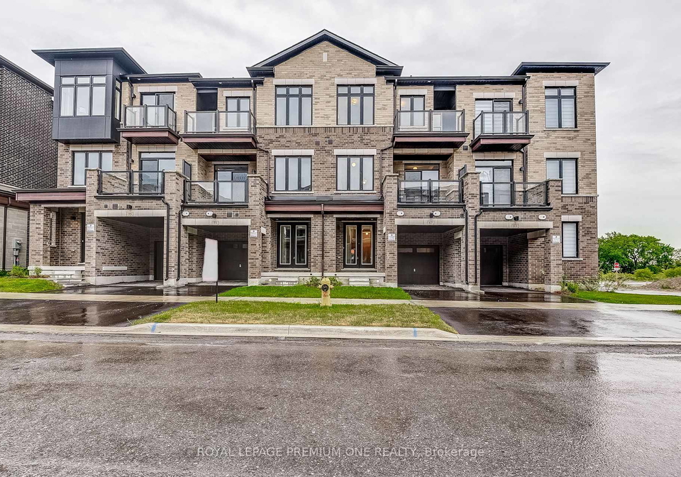 67-tennant-circle-vaughan-ontario-n12458845