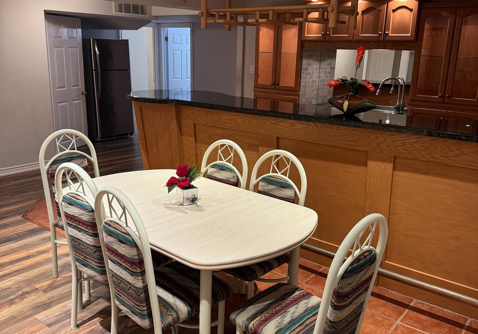 1-highview-crescent-richmond-hill-ontario-n12459053