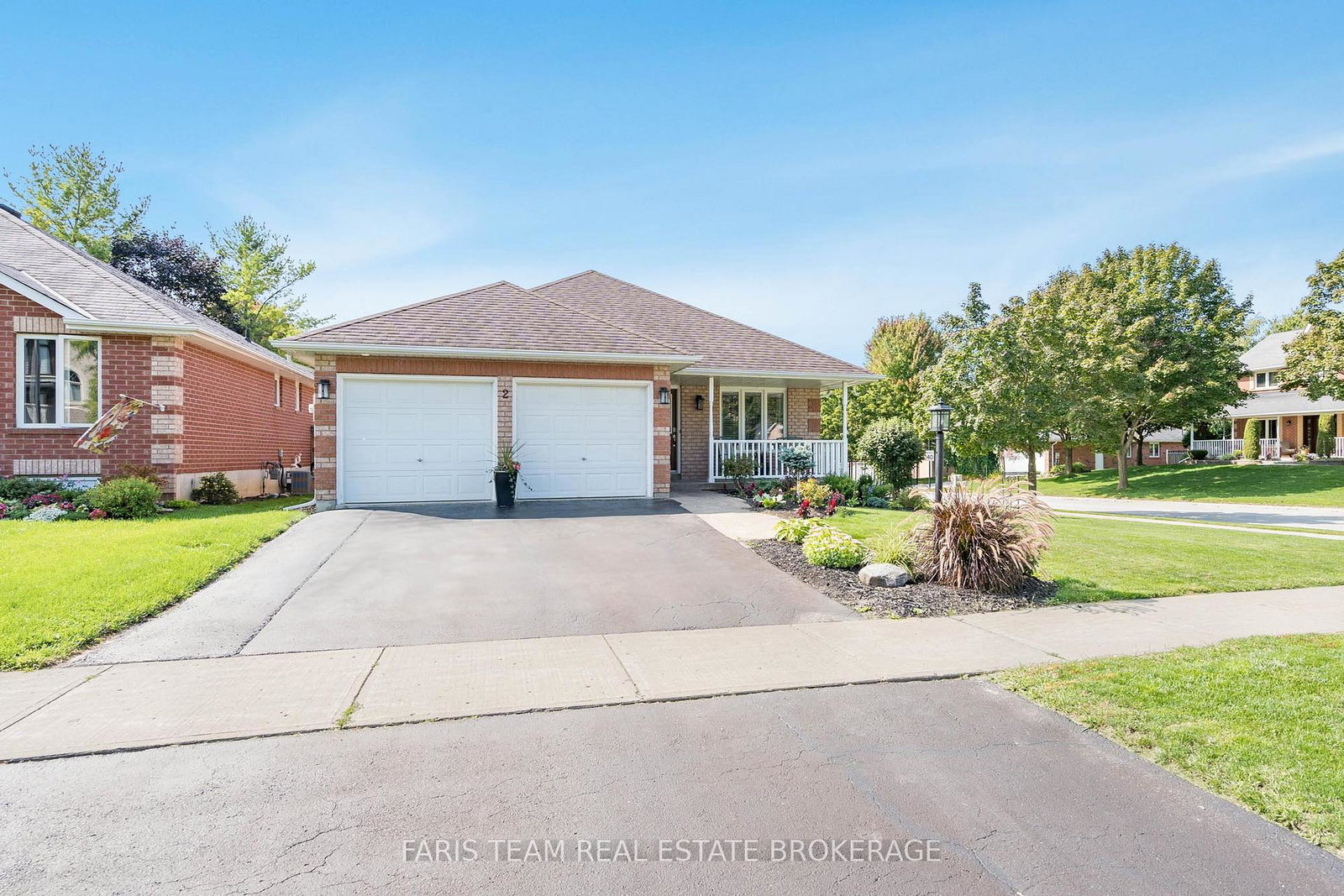 2-forest-edge-crescent-east-gwillimbury-ontario-n12460085