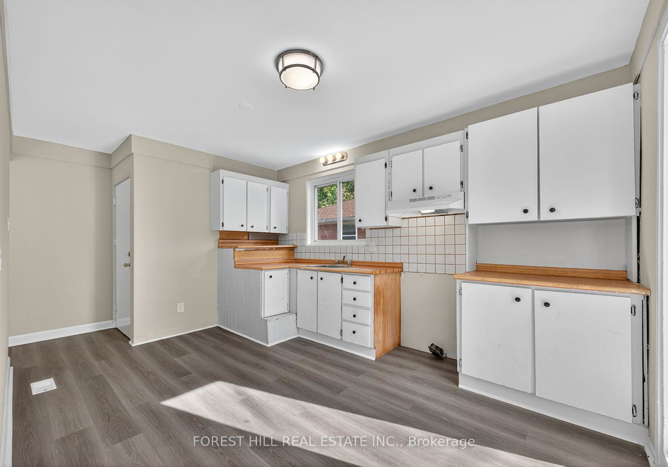 157-septonne-avenue-newmarket-ontario-n12460125