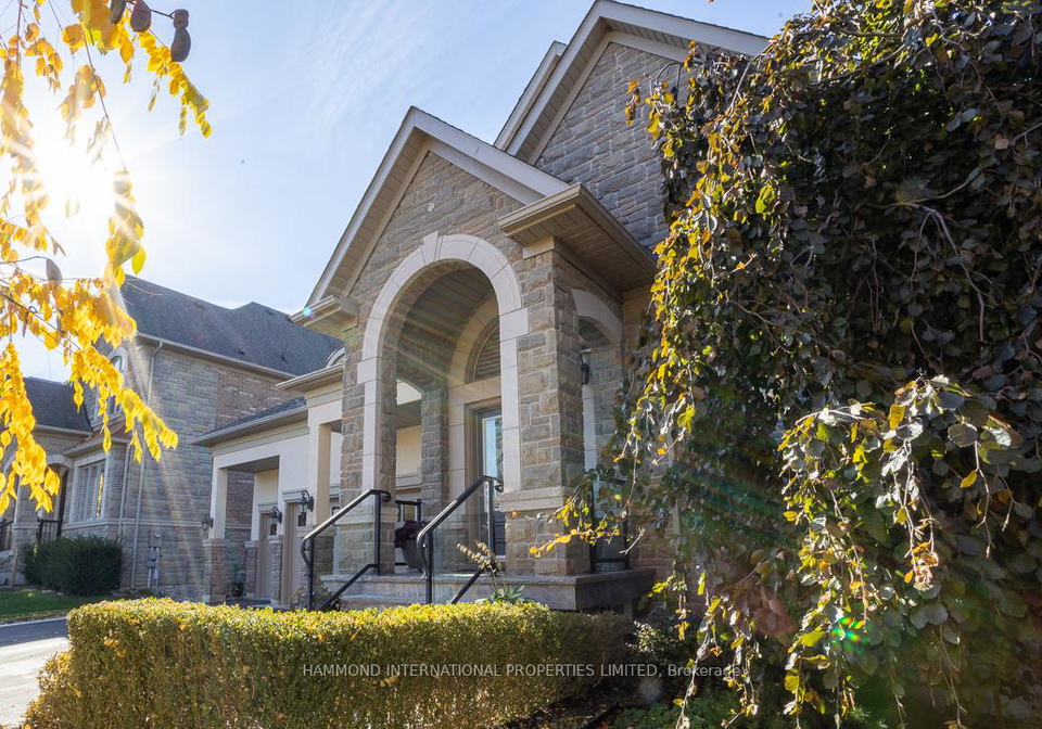 203-hunterwood-chase-vaughan-ontario-n12460340