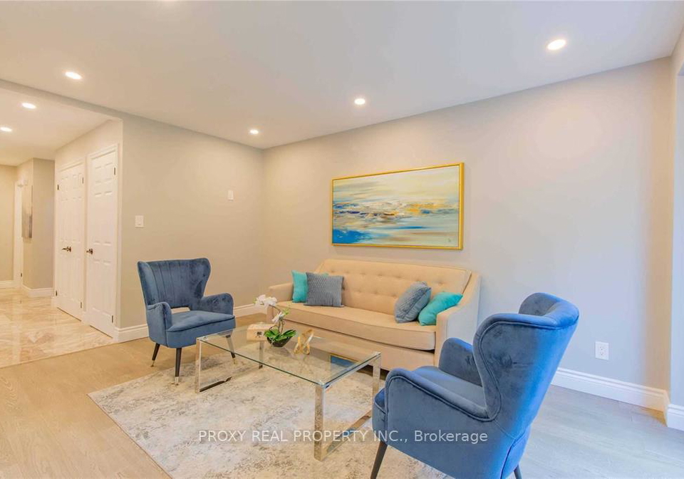126-kersey-crescent-richmond-hill-ontario-n12460373
