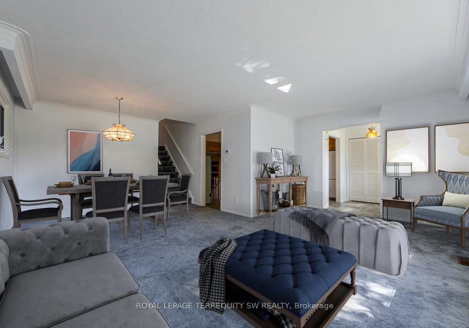 329-dennie-avenue-newmarket-ontario-n12460870