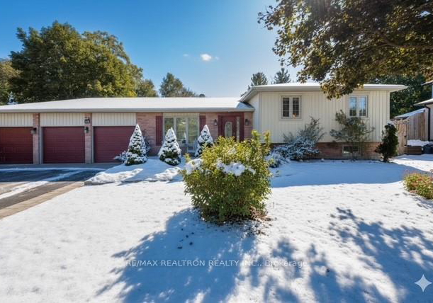 11-burbank-circle-adjala-tosorontio-ontario-n12461038