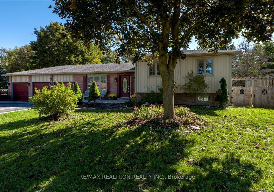11-burbank-circle-adjala-tosorontio-ontario-n12461038