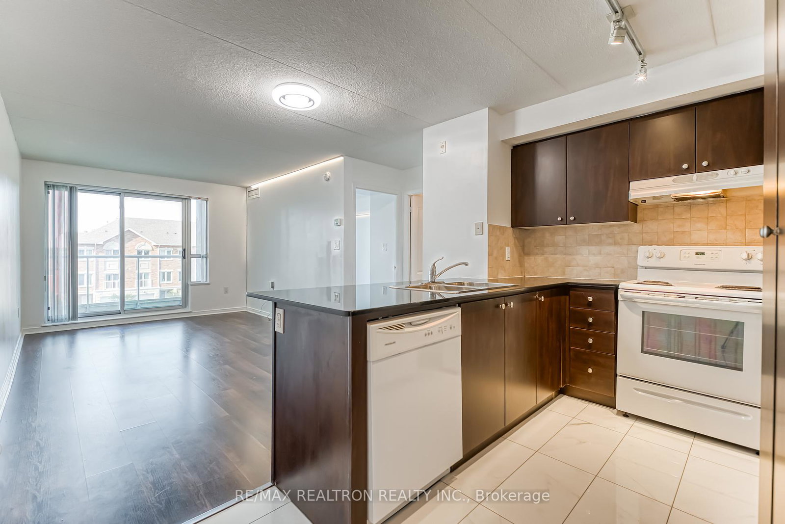 4600-steeles-avenue-e-markham-ontario-n12461558