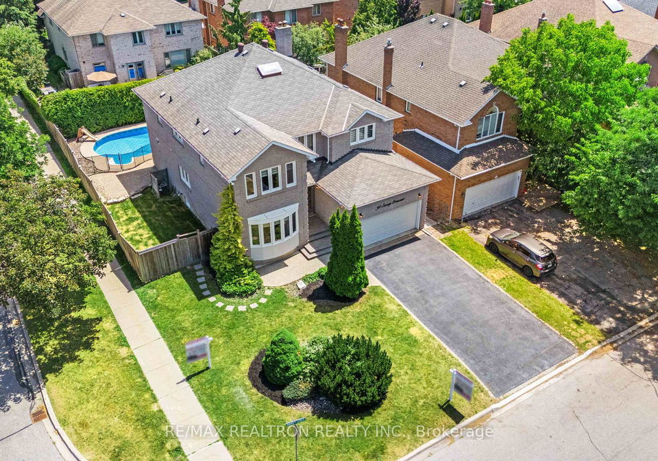 90-savoy-crescent-vaughan-ontario-n12461991