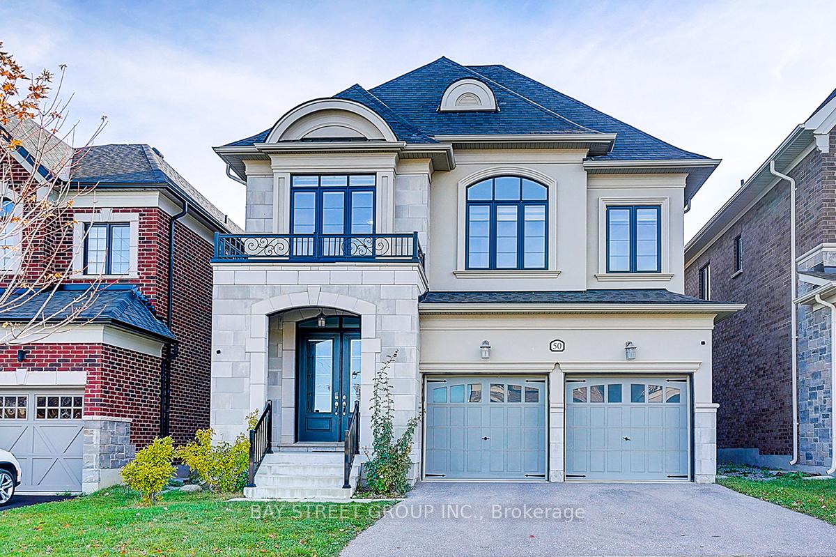 50-botelho-circle-w-aurora-ontario-n12462274