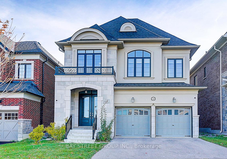 50-botelho-circle-w-aurora-ontario-n12462274