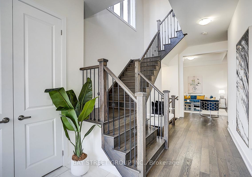 50-botelho-circle-w-aurora-ontario-n12462274