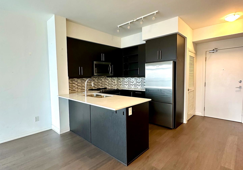 65-oneida-crescent-richmond-hill-ontario-n12462405