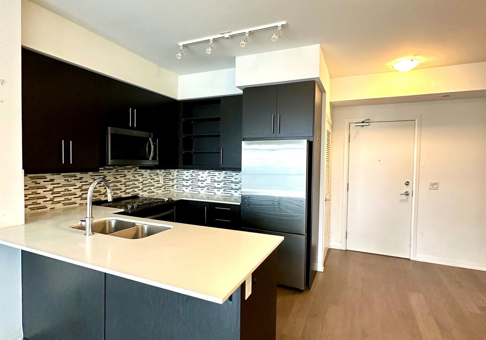 65-oneida-crescent-richmond-hill-ontario-n12462405