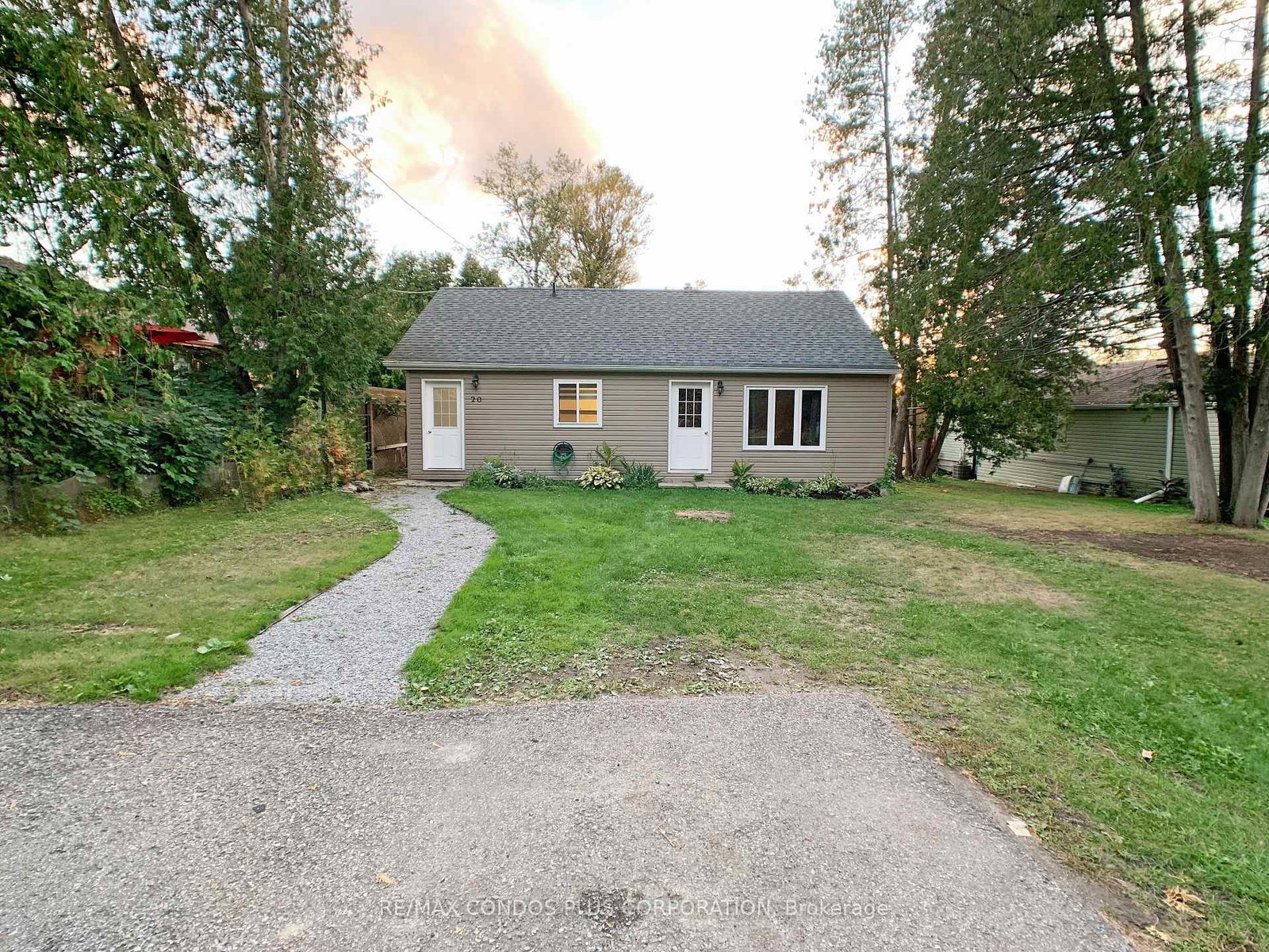 20-joan-street-georgina-ontario-n12462438