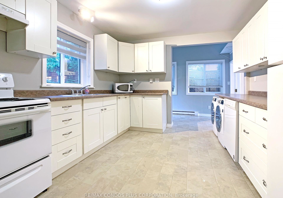 20-joan-street-georgina-ontario-n12462438