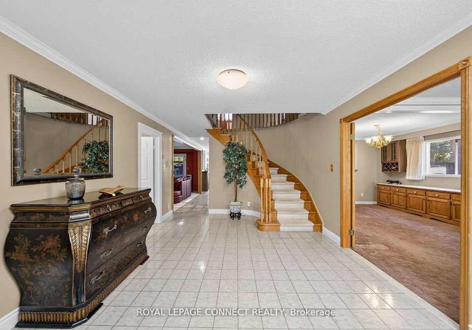 90-golf-links-drive-aurora-ontario-n12462495