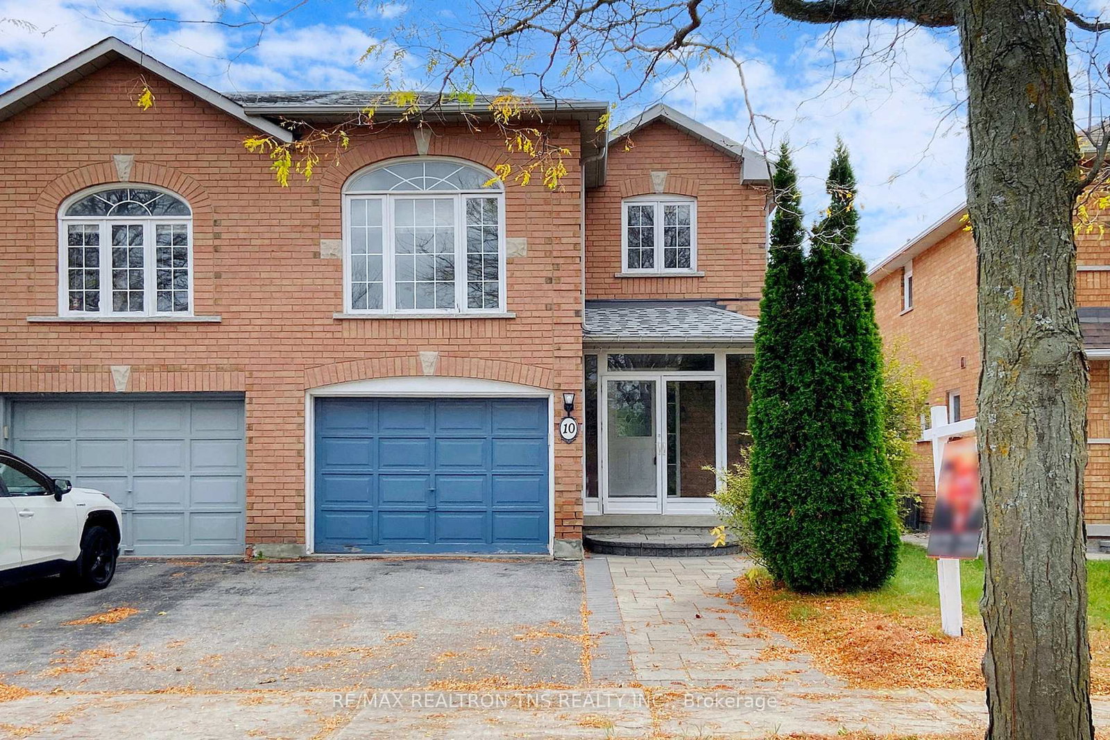 10-breezeway-crescent-richmond-hill-ontario-n12463123