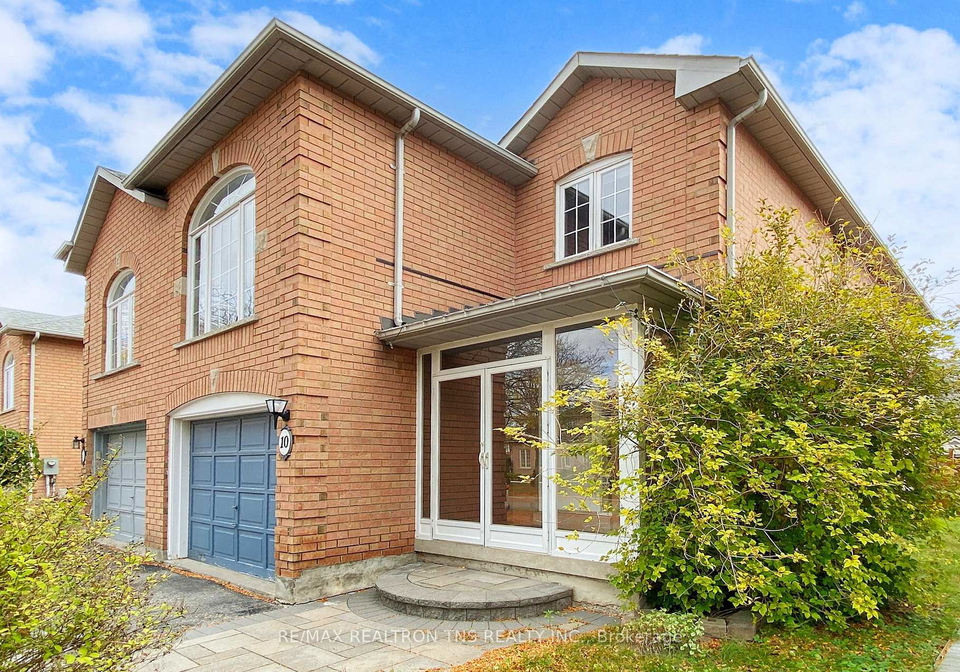 10-breezeway-crescent-richmond-hill-ontario-n12463123