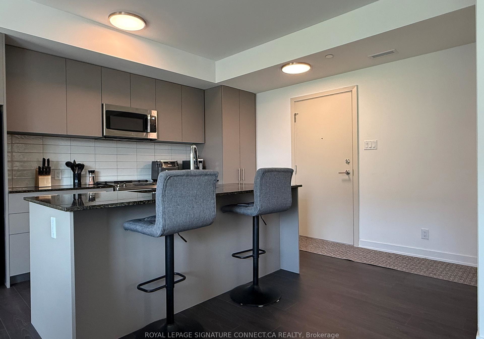 101-cathedral-high-street-markham-ontario-n12463735