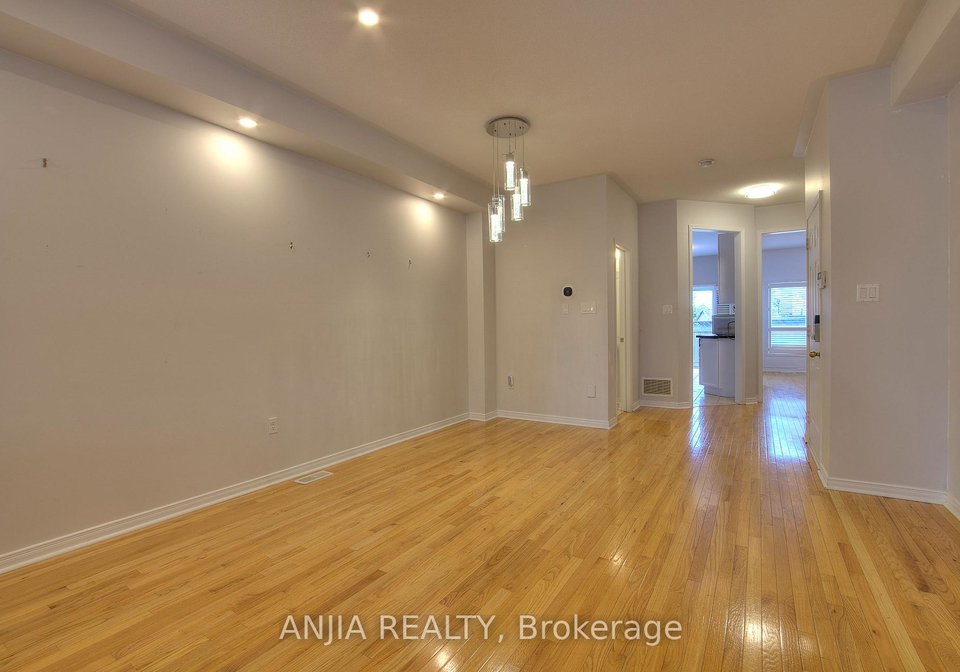 9-picnic-street-richmond-hill-ontario-n12464896