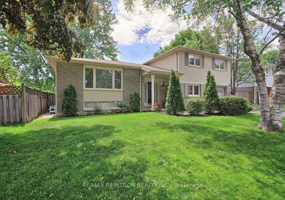 17-hill-drive-aurora-ontario-n12465155