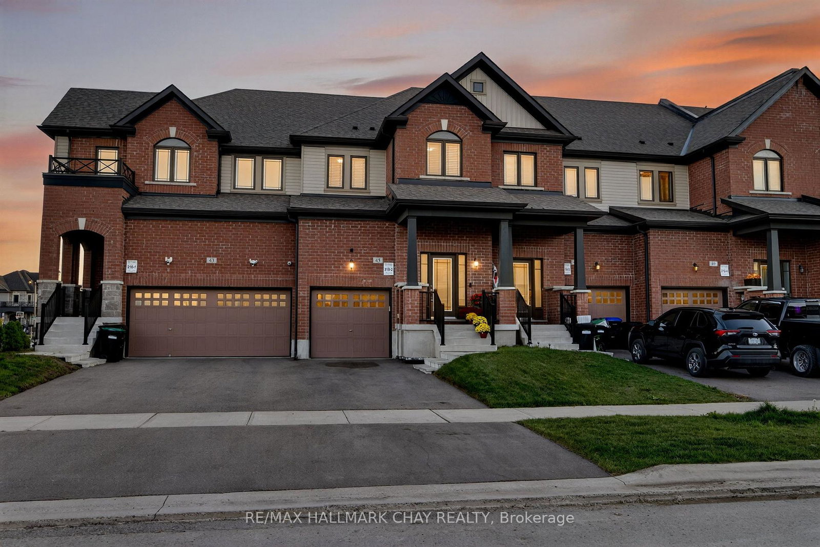45-lorne-thomas-place-new-tecumseth-ontario-n12466618