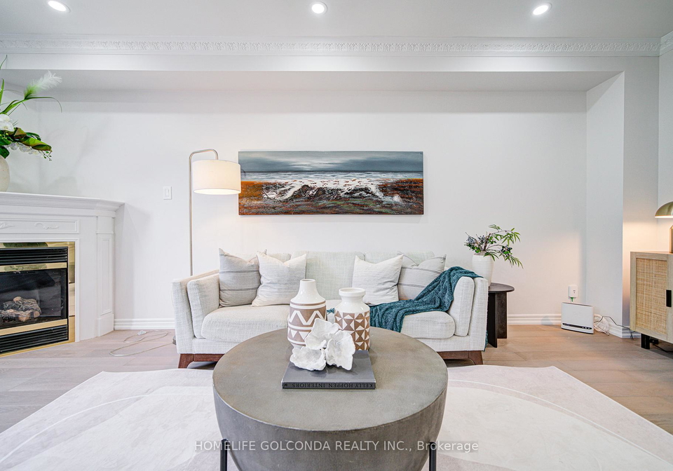 1362-clarence-street-vaughan-ontario-n12467234