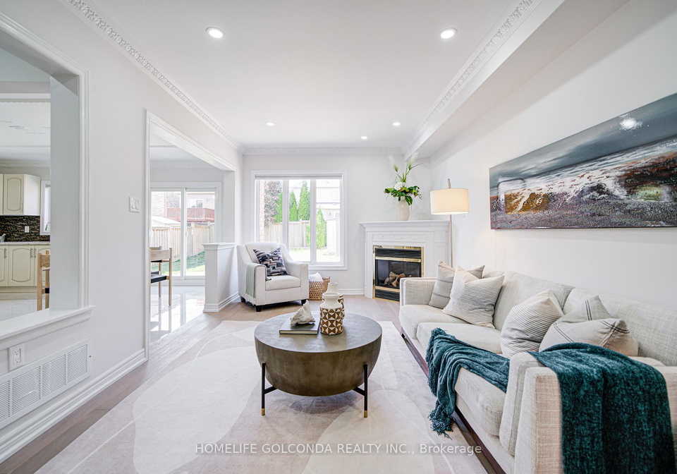 1362-clarence-street-vaughan-ontario-n12467234