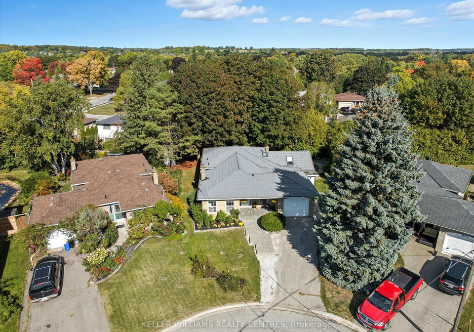655-park-court-newmarket-ontario-n12468611