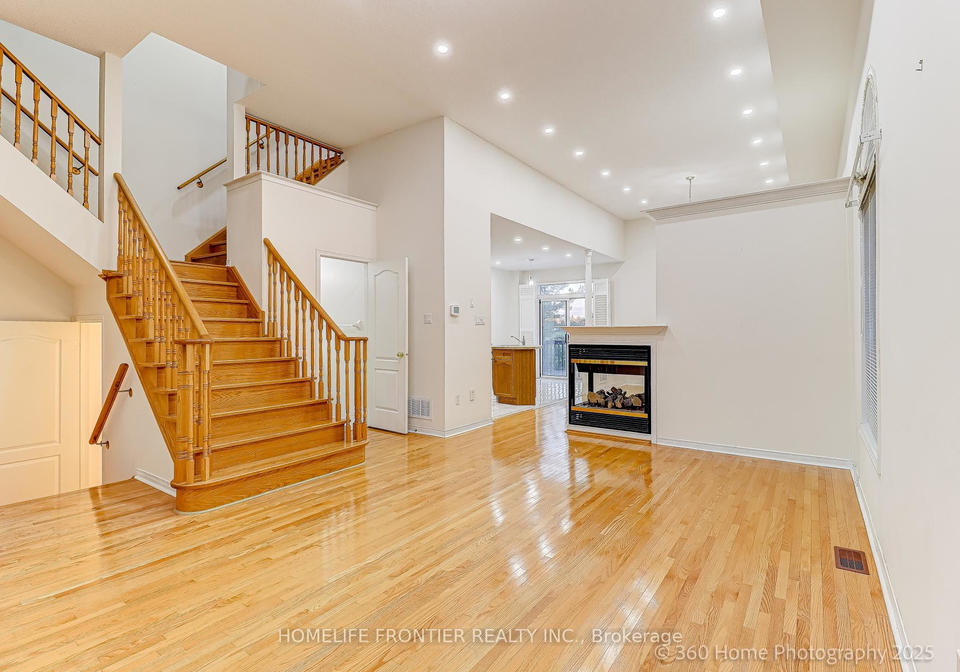 211-kayla-crescent-vaughan-ontario-n12469469