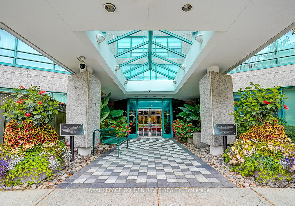7905-bayview-avenue-markham-ontario-n12469804