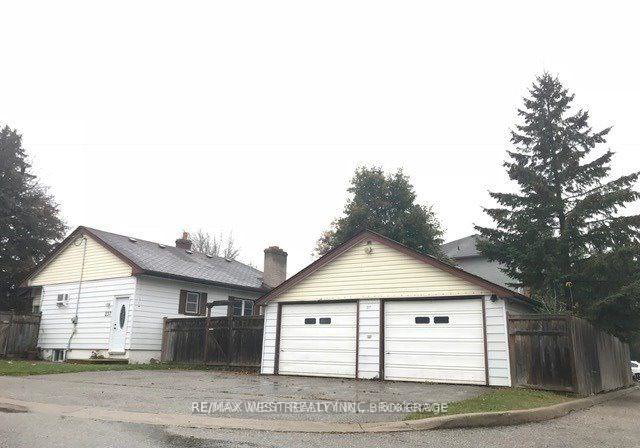 237-frederick-main-street-bradford-west-gwillimbury-ontario-n12469850