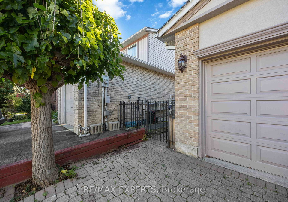 136-holm-crescent-markham-ontario-n12469983